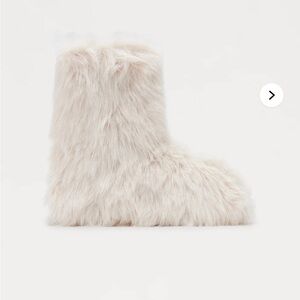 Fashion Nova Cream Furry Ankle Boots